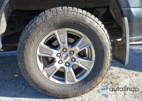 2015 Ford F-150 Xlt z USA, uszkodzony, nr VIN 1FTEW1E84FFA97556